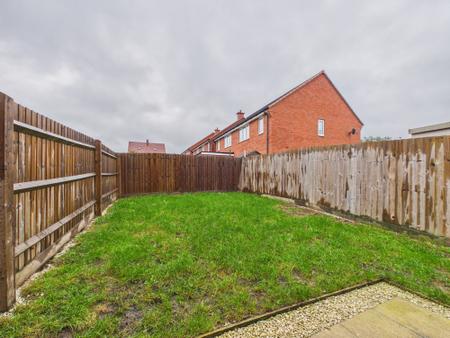 2 bedroom Semi-detached house for sale in Stock Dove Close, Hinckley, LE10