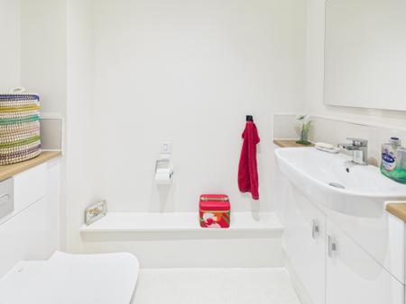 2 bedroom Apartment for sale in Elizabeth Coxhead Gardens, Hinckley, LE10