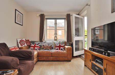 2 bedroom Flat for sale in Osier Court, Bancroft, Hitchin