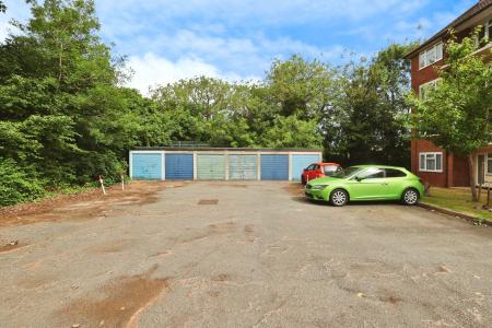 1 bedroom Flat for sale in Abbis House, Whinbush Road