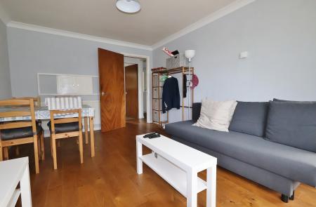 1 bedroom Flat for sale in Abbis House, Hazelwood Close, Hitchin