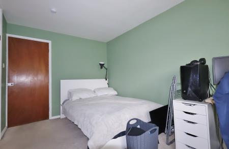 1 bedroom Flat for sale in Abbis House, Hazelwood Close, Hitchin