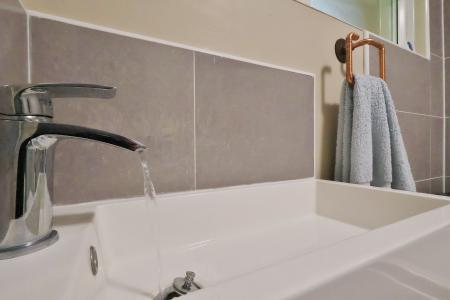 1 bedroom Flat for sale in Abbis House, Hazelwood Close, Hitchin