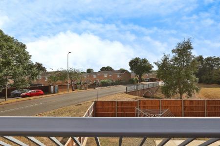 1 bedroom Flat for sale in Blyth Close, Stevenage