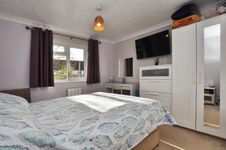 1 bedroom Terraced House for sale in Augustus Gate, Chells Manor