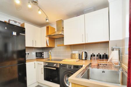 1 bedroom Terraced House for sale in Augustus Gate, Chells Manor