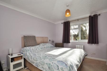 1 bedroom Terraced House for sale in Augustus Gate, Chells Manor