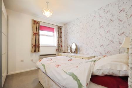 1 bedroom Flat for sale in Seymour Court, Baliol Road