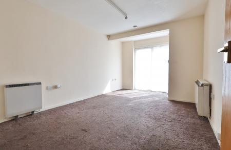 1 bedroom Flat for sale in Regal Court, Bancroft, Hitchin