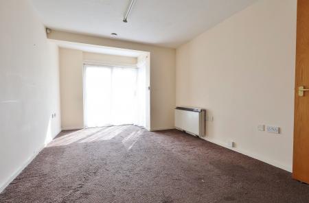 1 bedroom Flat for sale in Regal Court, Bancroft, Hitchin