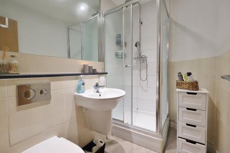 2 bedroom Flat for sale in Cadwell Green, Hitchin