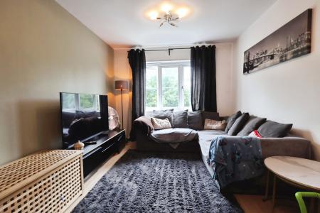 2 bedroom Flat for sale in Cadwell Green, Hitchin