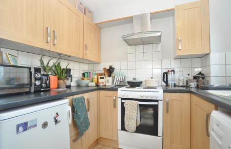 1 bedroom Flat for sale in Chestnut Court, Hitchin