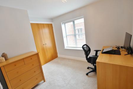 2 bedroom Flat for sale in Coopers Yard, Hitchin