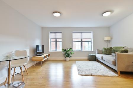 2 bedroom Flat for sale in Coopers Yard, Hitchin
