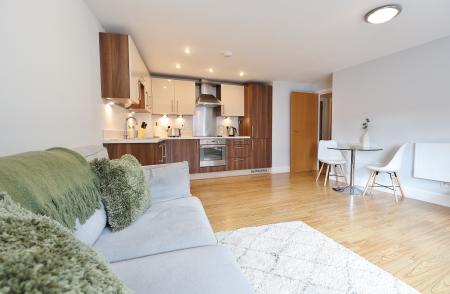 2 bedroom Flat for sale in Coopers Yard, Hitchin