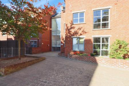 Coopers Yard, Hitchin