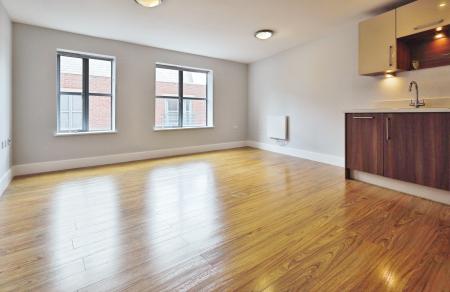 2 bedroom Flat for sale in Coopers Yard, Hitchin