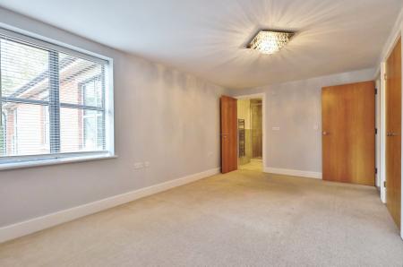 2 bedroom Flat for sale in Coopers Yard, Hitchin