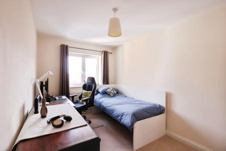 2 bedroom Flat for sale in Fyffes Court, Hitchin