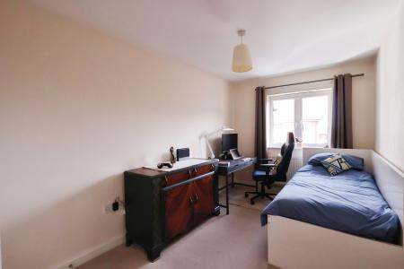 2 bedroom Flat for sale in Fyffes Court, Hitchin