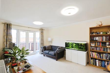 2 bedroom Flat for sale in Fyffes Court, Hitchin