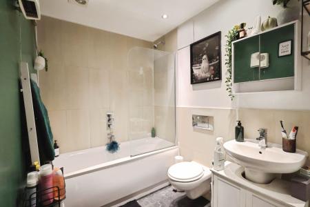 1 bedroom Flat for sale in Johnson Place, Hitchin