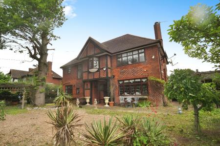 London Road, Luton