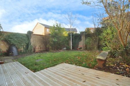 4 bedroom Semi-detached house for sale in Mendip Way, Stevenage