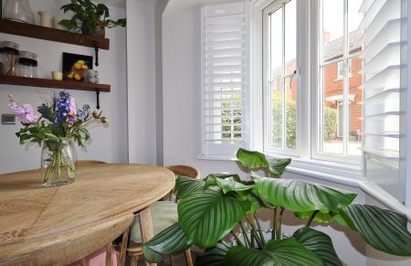 4 bedroom Terraced House for sale in Orchard Way, Henlow