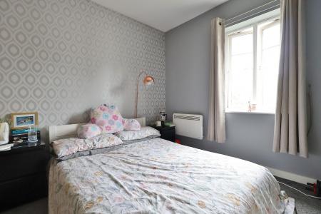 2 bedroom Flat for sale in Peppermint Road, Hitchin