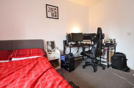2 bedroom Flat for sale in Peppermint Road, Hitchin