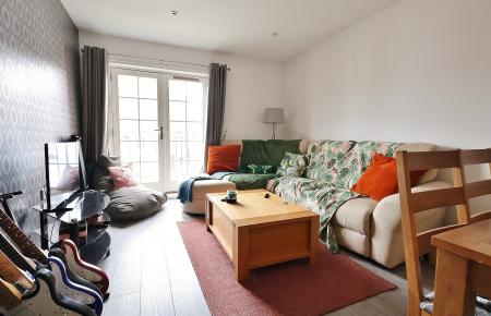 2 bedroom Flat for sale in Peppermint Road, Hitchin