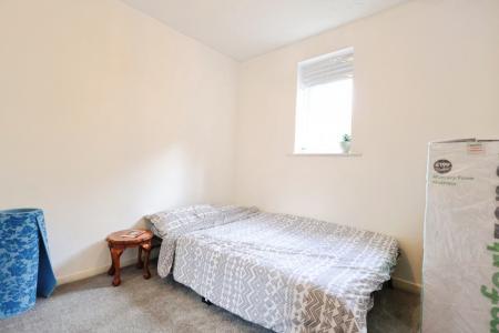 2 bedroom Flat for sale in Redoubt Close, Hitchin