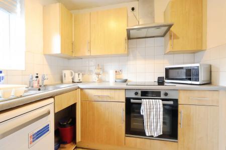 2 bedroom Flat for sale in Redoubt Close, Hitchin