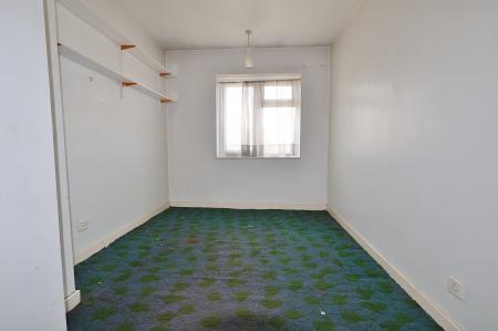 3 bedroom Semi-detached house for sale in Swinburne Avenue, Hitchin