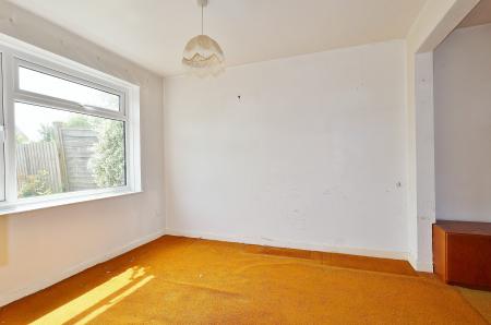 3 bedroom Semi-detached house for sale in Swinburne Avenue, Hitchin