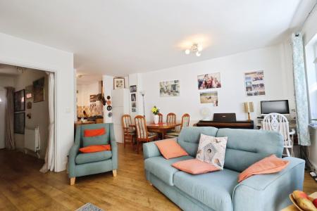 2 bedroom Mews house for sale in Wallace Court, Bancroft