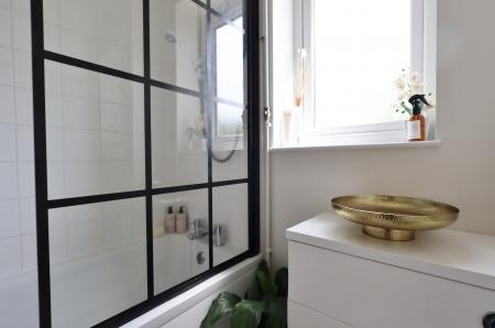 1 bedroom Flat for sale in Wedgewood Road, Hitchin