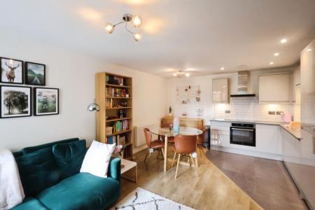 1 bedroom Flat for sale in William Ransom Way, Hitchin