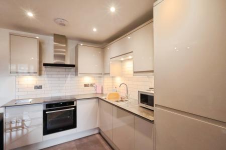 1 bedroom Flat for sale in William Ransom Way, Hitchin