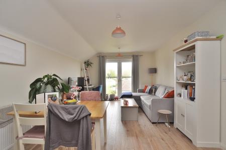 2 bedroom Flat for sale in The Foundry, Cooks Way, Hitchin