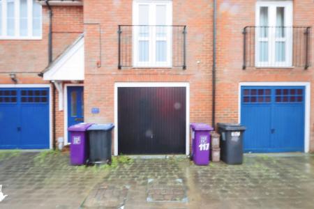 4 bedroom Semi-detached house for sale in Mendip Way, Stevenage