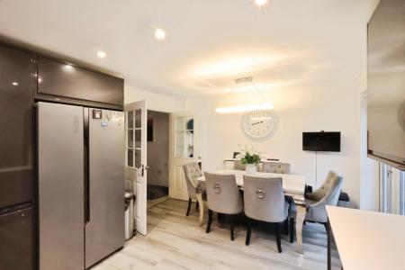 4 bedroom Semi-detached house for sale in Mendip Way, Stevenage