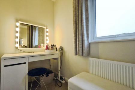 2 bedroom Flat for sale in Westbrook Court, Stevenage Road, Hitchin