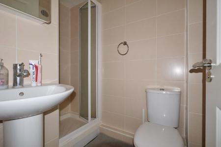 2 bedroom Flat for sale in Watersmeet, Grove Road, Hitchin