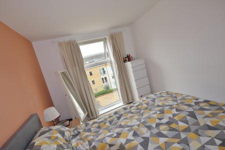 2 bedroom Flat for sale in Watersmeet, Grove Road, Hitchin