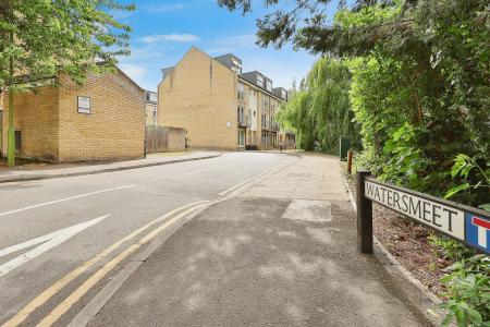 Watersmeet, Grove Road, Hitchin