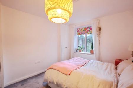 1 bedroom Flat for sale in Walsworth Road, Hitchin