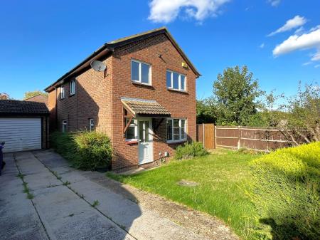 Campbell Close, Hitchin, SG4